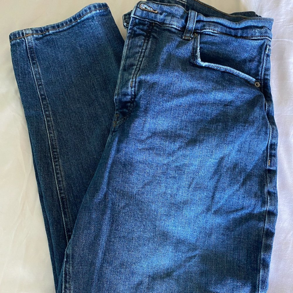 Old Navy Sky High Straight Jeans
